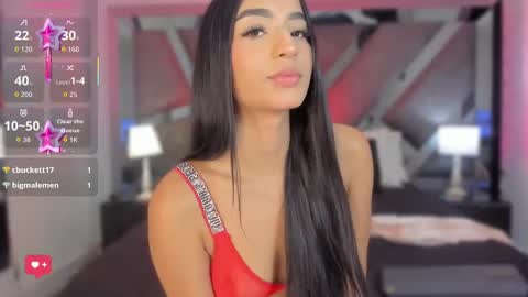 Snapshot of sofiewild_ chatting on September 29, 8:47 pm sofie online show from September 29, 8:47 pm