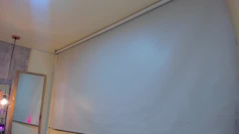   online show from December 7, 1:25 am