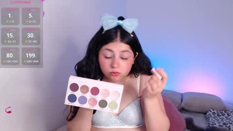 Laura   .....  online show from April 8, 8:55 pm