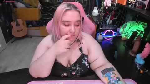 Sofie online show from September 17, 3:15 am