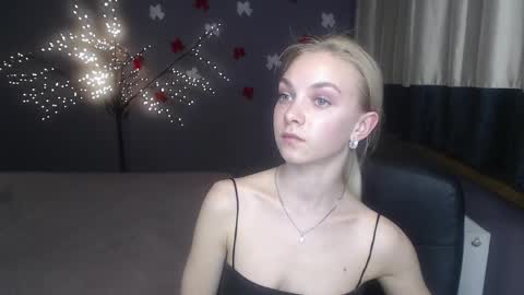 Sonya online show from April 10, 6:58 pm