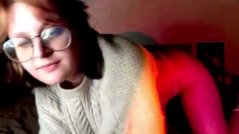 Snapshot of sonya_mikki chatting on September 9, 4:07 pm Sonya  online show from September 9, 4:07 pm