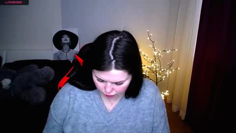 sophia__olsen online show from March 2, 6:27 am