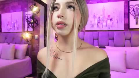 Sophia online show from October 13, 12:30 pm