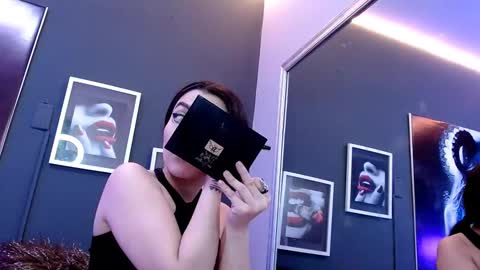 sophia hottie online show from February 17, 5:44 pm