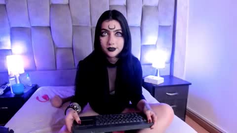 sophia hottie online show from September 27, 4:47 pm