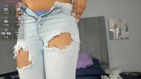 sophia_ebony___ online show from April 8, 12:18 pm