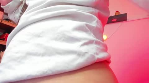 sophia_grants online show from January 24, 5:21 am