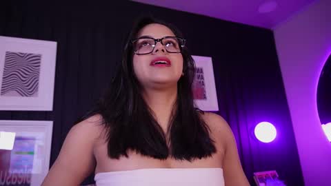 Sofi online show from March 17, 10:41 am