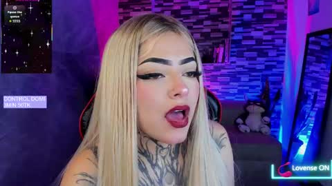 Sophia online show from November 17, 9:48 pm