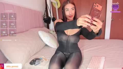    online show from February 10, 11:35 am