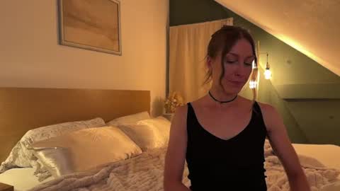 sophie_amalia online show from July 10, 9:15 pm
