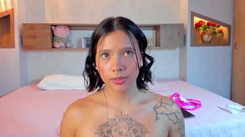 Sophieeee online show from March 26, 12:57 am