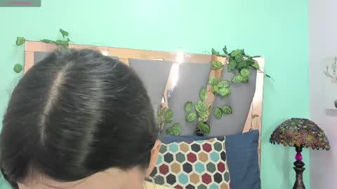 S O P H I E online show from April 10, 2:34 pm