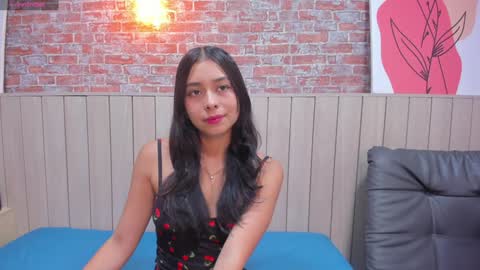 Sophie online show from January 11, 12:07 pm