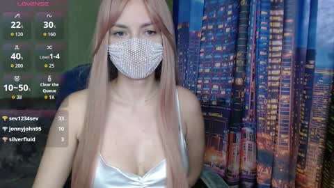 Sophie online show from March 3, 12:55 pm