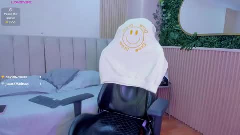 Sofa  online show from February 11, 10:11 pm