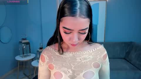 Sophie online show from February 7, 4:38 am