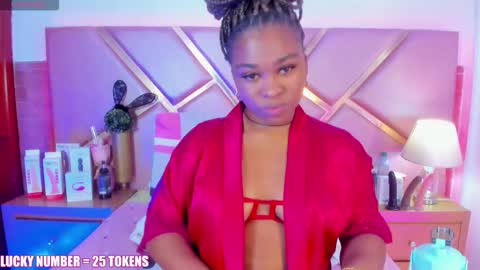 Sophie online show from March 18, 1:16 pm