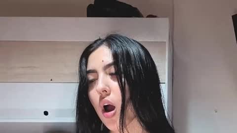 Sophiee online show from April 18, 12:02 am