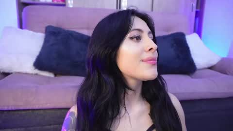 Sophiie online show from April 4, 3:27 am