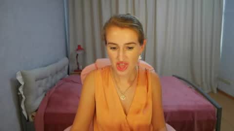 Sophi online show from July 20, 3:36 pm