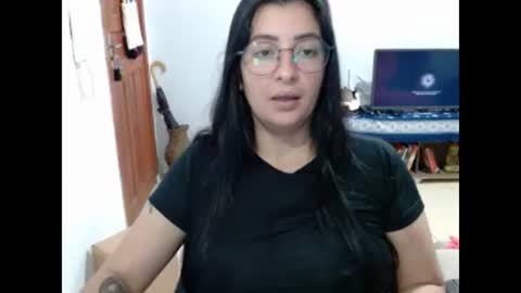 sophirivers online show from November 25, 2:03 am