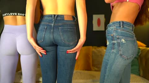 Sophydiva online show from November 29, 6:17 am