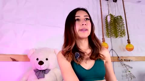 Sophie online show from May 12, 4:24 pm