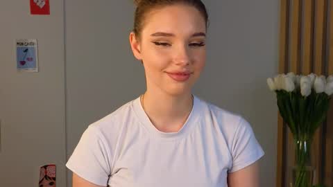 sylene online show from November 21, 3:36 pm