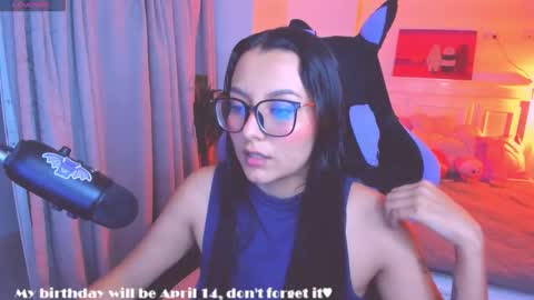 Lili online show from March 21, 2:27 am