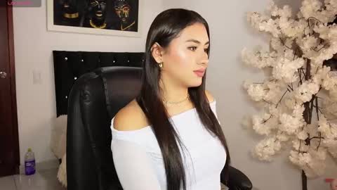 Daniela online show from November 19, 2:44 am