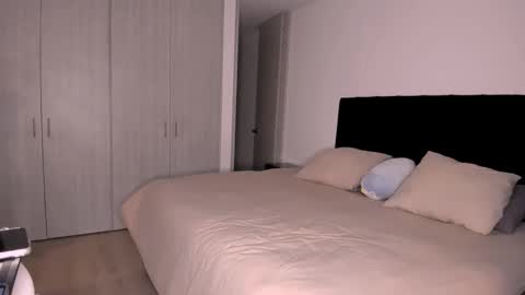 MIA online show from November 12, 11:14 pm