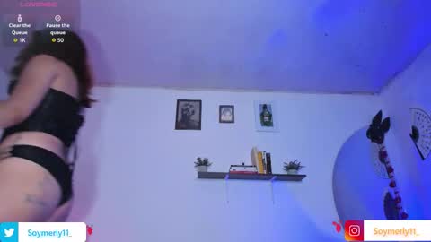 Independent Model Merly online show from November 14, 4:07 pm