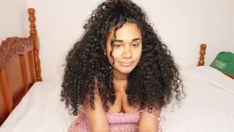 You want to talk to me more personal follow me in My Channel VIP  50 the discount       online show from March 7, 10:17 pm