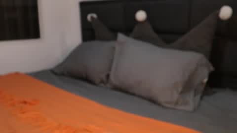 You want to talk to me more personal follow me in My Channel VIP  50 the discount       online show from November 12, 11:14 pm