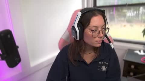 Spacecow Whore online show from October 12, 5:15 pm