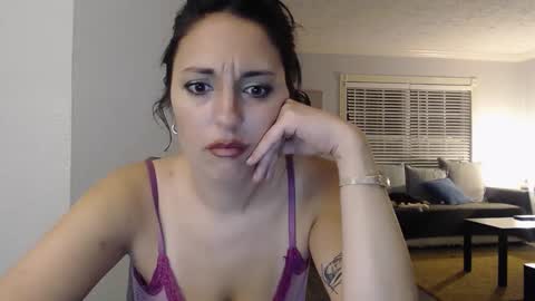 Snapshot of spankyspice chatting on October 5, 7:24 am spankyspice online show from October 5, 7:24 am