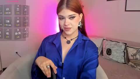 Sarah online show from June 9, 2:33 am