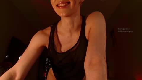 Elizabeth online show from February 27, 5:13 pm