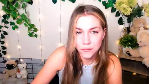 Karina online show from March 3, 8:09 am