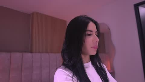 samantha online show from April 17, 7:16 pm