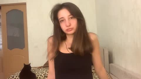 Snapshot of st_annia chatting on October 9, 7:34 am Emily online show from October 9, 7:34 am