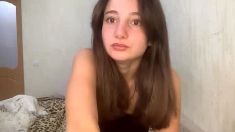 Snapshot of st_annia chatting on October 10, 7:35 am Emily online show from October 10, 7:35 am