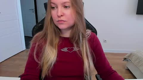 Stacy  online show from April 11, 10:52 am