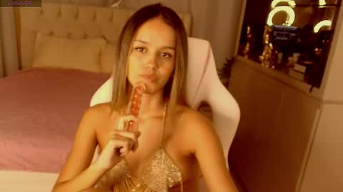 Stacy Tyler online show from April 17, 3:41 am