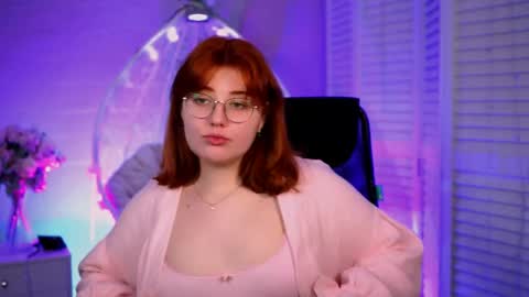 Stasey online show from April 11, 1:26 pm