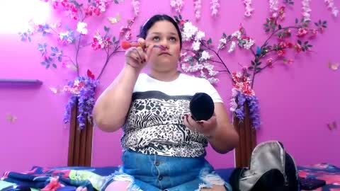 alejandra online show from April 18, 7:40 pm