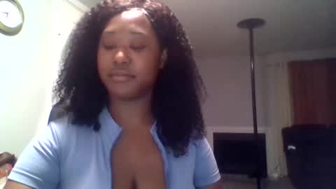 starlebomb online show from March 25, 1:33 am