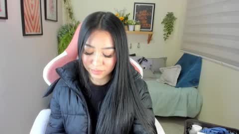 Alisson  online show from November 25, 12:46 am